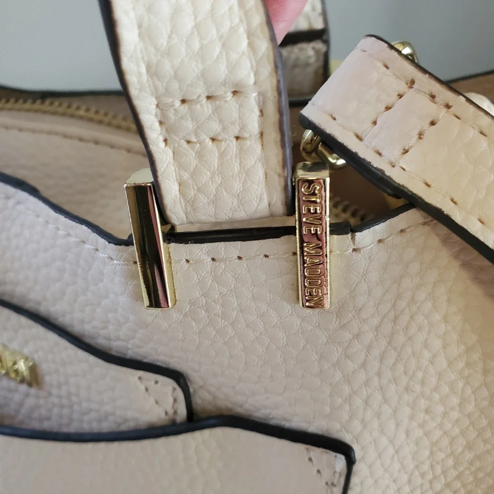 Steve Madden Cream Pebbled Satchel Crossbody Bag Gold Hardware Triple Compartmen